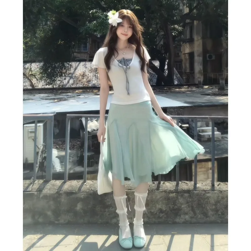 Women's French Style 2 Piece Outfit White Knit Top Mint Green Chiffon Midi Skirt Set Summer Casual
Women's French Style 2 Piece Outfit White Knit Top Mint Green Chiffon Midi Skirt Set Summer Casual