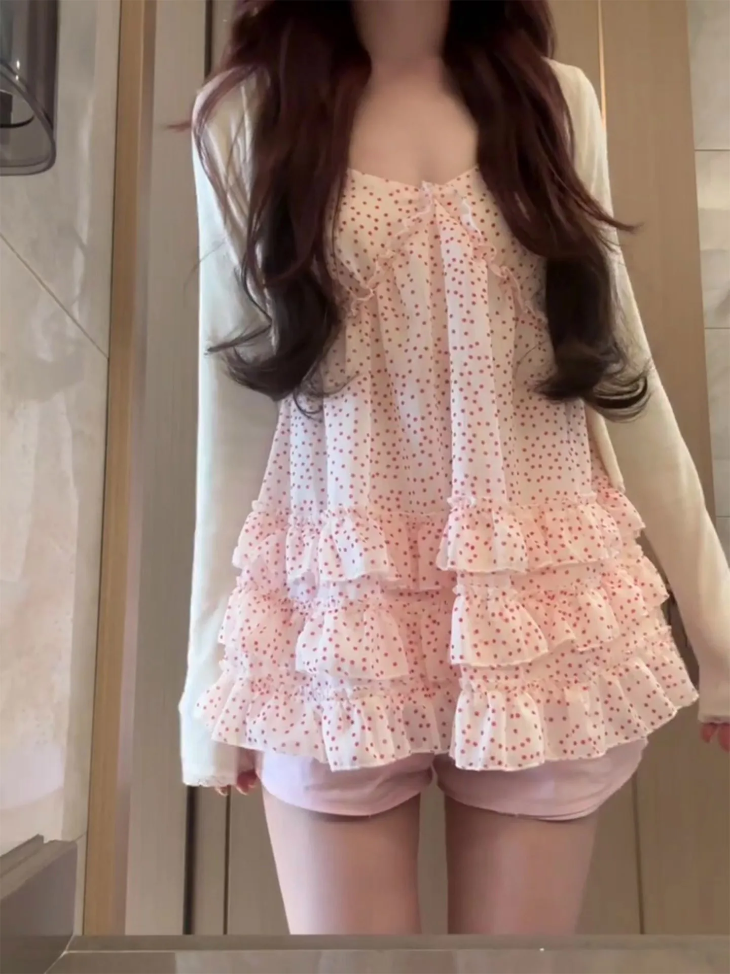 Sweet Floral Lace Trim Sleeveless Loose Women's Top Korean Style plus Size Summer Slimming Trendy Vest Casual V-neck Shirt
Sweet Floral Lace Trim Sleeveless Loose Women's Top Korean Style plus Size Summer Slimming Trendy Vest Casual V-neck Shirt