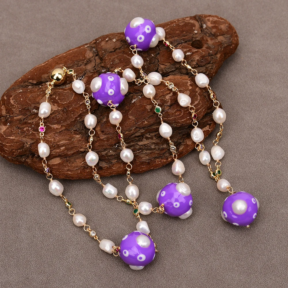 GG 32'' Natural White Baroque Pearl Lavender Enamel Glaze Pearl Multi Color Cubic Zirconia Chain Long Necklace
GG 32'' Natural White Baroque Pearl Lavender Enamel Glaze Pearl Multi Color Cubic Zirconia Chain Long Necklace
