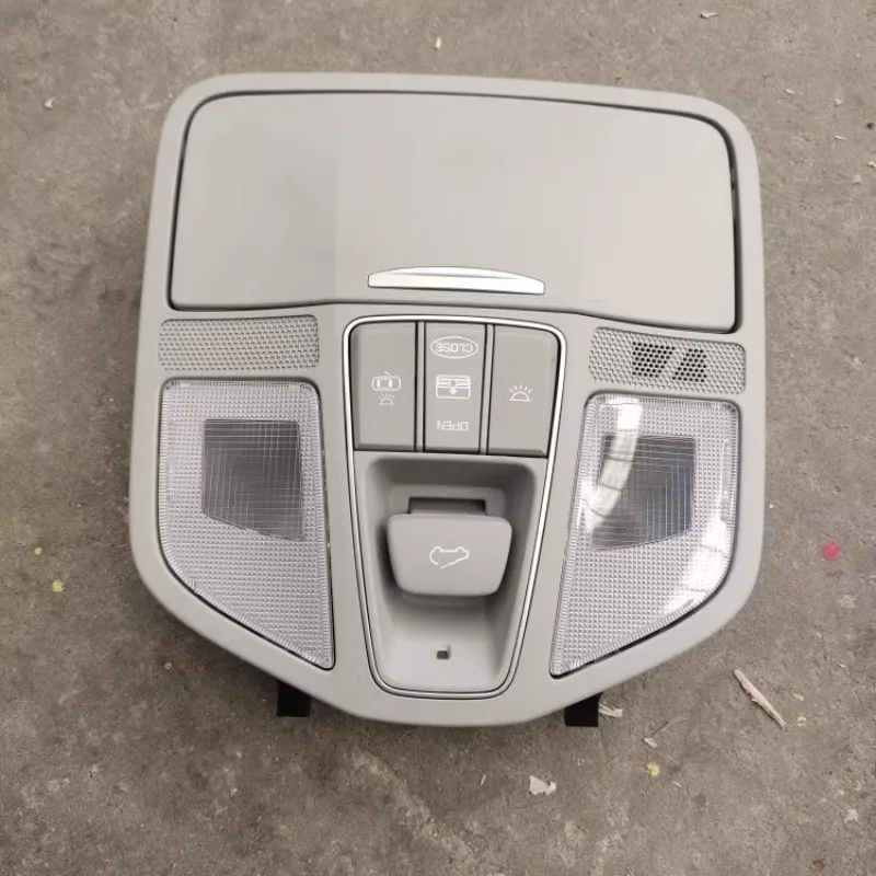 Передняя внутренняя лампа для чтения Hyundai SantaFe, IX45 (средняя версия)
Передняя внутренняя лампа для чтения Hyundai SantaFe, IX45 (средняя версия)