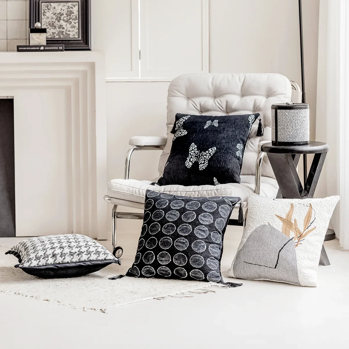 45x45cm Modern Simple Throw Pillow Cover Soft Cushion Cover Decorative Pillowcase for Sofa Living Room Couch Home Decor
45x45cm Modern Simple Throw Pillow Cover Soft Cushion Cover Decorative Pillowcase for Sofa Living Room Couch Home Decor