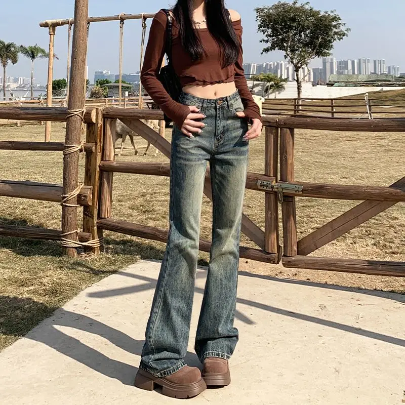 Women's Vintage Washed High Waist Flare Jeans Slim Fit Casual Bell Bottom Denim Pants
Women's Vintage Washed High Waist Flare Jeans Slim Fit Casual Bell Bottom Denim Pants