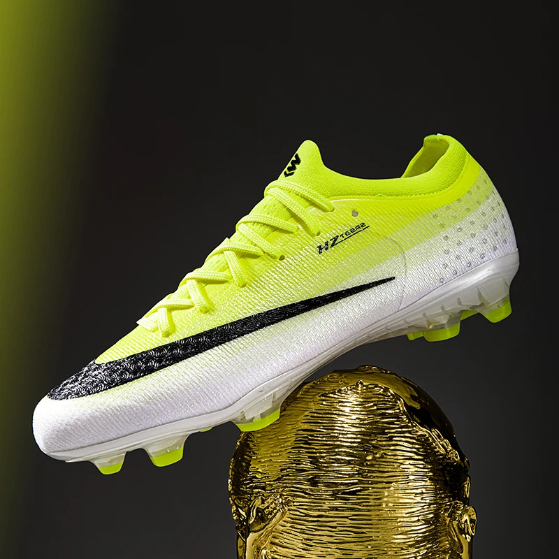 New Men Professional Football Boots Futsal Cleats Ultralight Soccer Shoes Hot Sale Women Unisex High-quality TF/FG Sneakers
New Men Professional Football Boots Futsal Cleats Ultralight Soccer Shoes Hot Sale Women Unisex High-quality TF/FG Sneakers