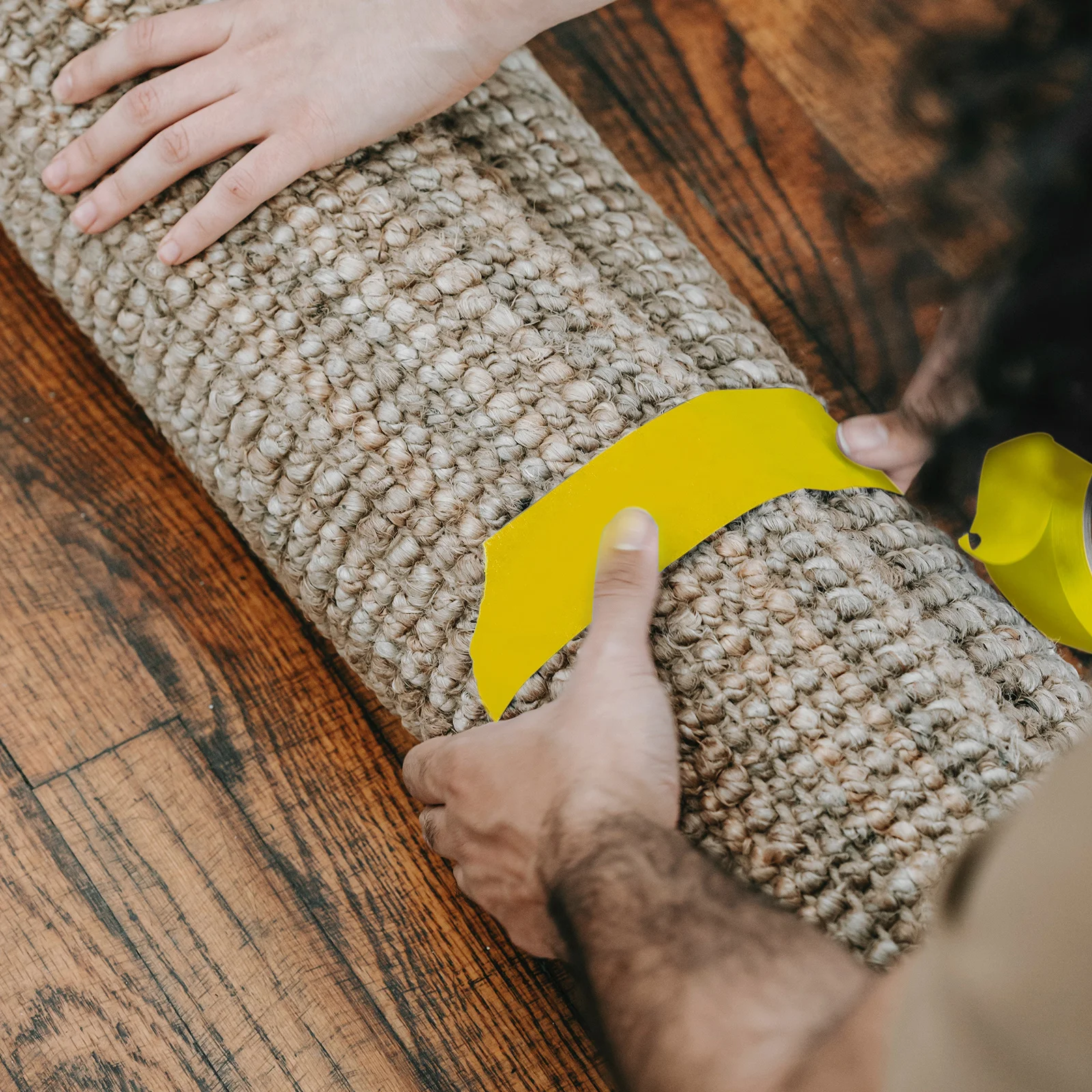 Cloth Tape Self adhesive Waterproof Yellow Oil proof Sealing Duct Package Accessory Daily Use Household Repair Floor Binding
Cloth Tape Self adhesive Waterproof Yellow Oil proof Sealing Duct Package Accessory Daily Use Household Repair Floor Binding