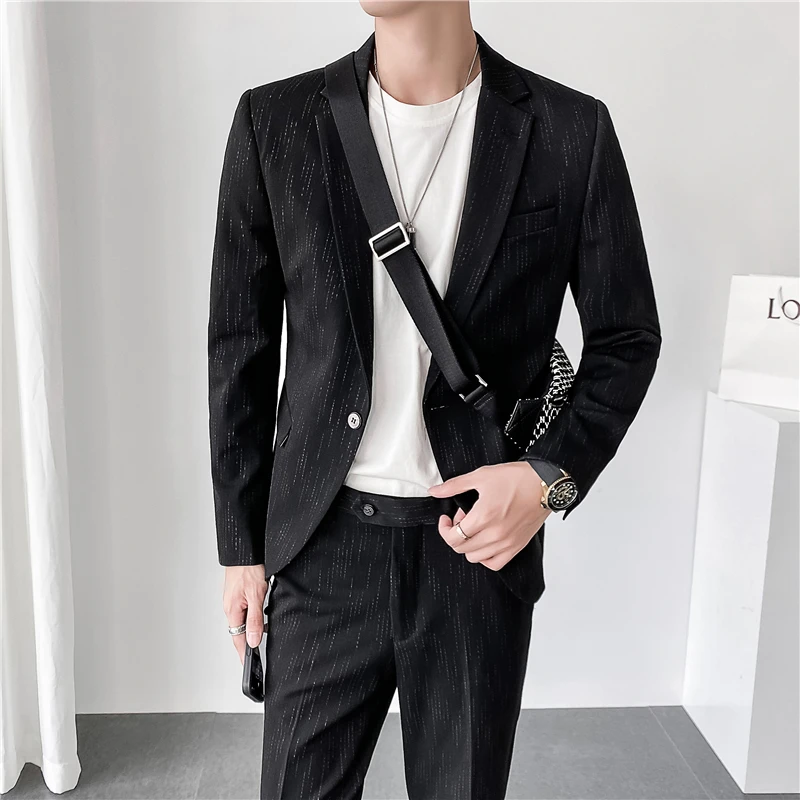 Light wind autumn and winter new style (suit + trousers) fashion plaid trend casual handsome two-piece suit men's British dress
Light wind autumn and winter new style (suit + trousers) fashion plaid trend casual handsome two-piece suit men's British dress