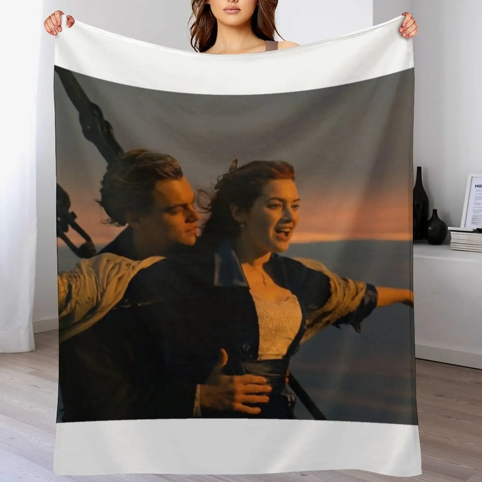Leonardo Di Caprio Titanic Throw Blanket Fluffy Cozy Throw Blanket for Home Decor
Leonardo Di Caprio Titanic Throw Blanket Fluffy Cozy Throw Blanket for Home Decor