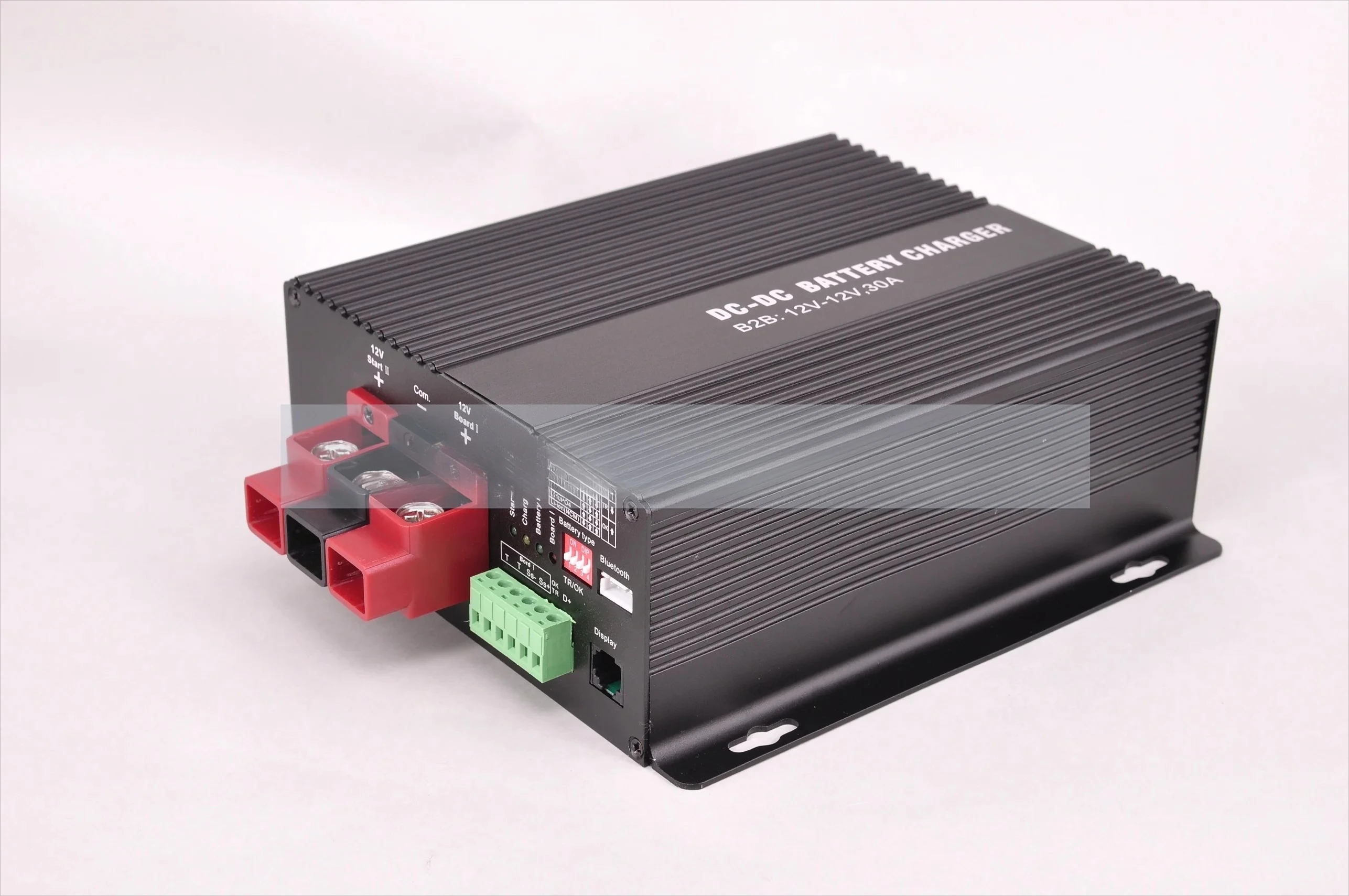DC-DC DC charger, 12V/30A dual battery for RV with Bluetooth display smart charger
DC-DC DC charger, 12V/30A dual battery for RV with Bluetooth display smart charger