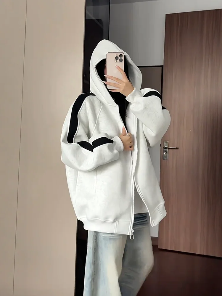 Кардиган-свитшот Cleanfit White Flower с толстыми полосками, осенний, в американском стиле, с капюшоном, повседневный, без рукавов
Кардиган-свитшот Cleanfit White Flower с толстыми полосками, осенний, в американском стиле, с капюшоном, повседневный, без рукавов