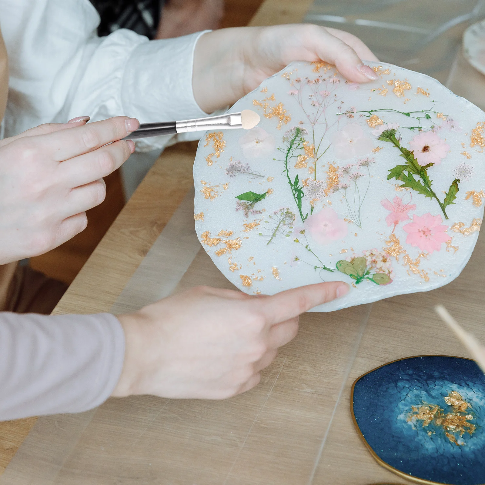 48Pcs Sponge Paint Brushes Multi-Use Painting Tools Portable Sponge Brush Set for DIY Graffiti Art Graffiti Paint
48Pcs Sponge Paint Brushes Multi-Use Painting Tools Portable Sponge Brush Set for DIY Graffiti Art Graffiti Paint