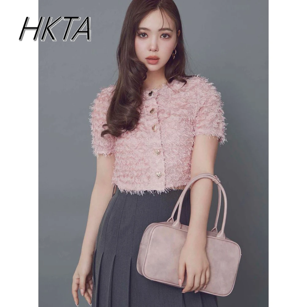 Japanese Ripple Feather Yarn Love Button Short Sleeve Tshirts Women Commuter Fashion Round Neck Versatile Short T Shirt Tops 
Japanese Ripple Feather Yarn Love Button Short Sleeve Tshirts Women Commuter Fashion Round Neck Versatile Short T Shirt Tops