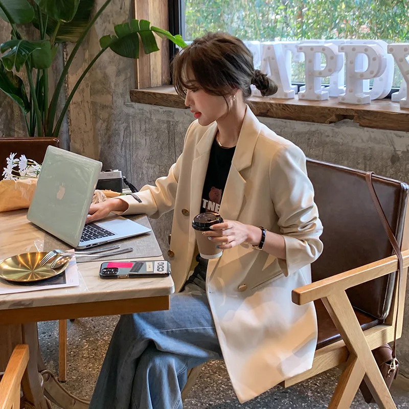 Chic Women Double Breasted Loose Blazer Office Lady Classic Coat Basic Suit Jacket Female Chic Outwear Outfit Black White
Chic Women Double Breasted Loose Blazer Office Lady Classic Coat Basic Suit Jacket Female Chic Outwear Outfit Black White
