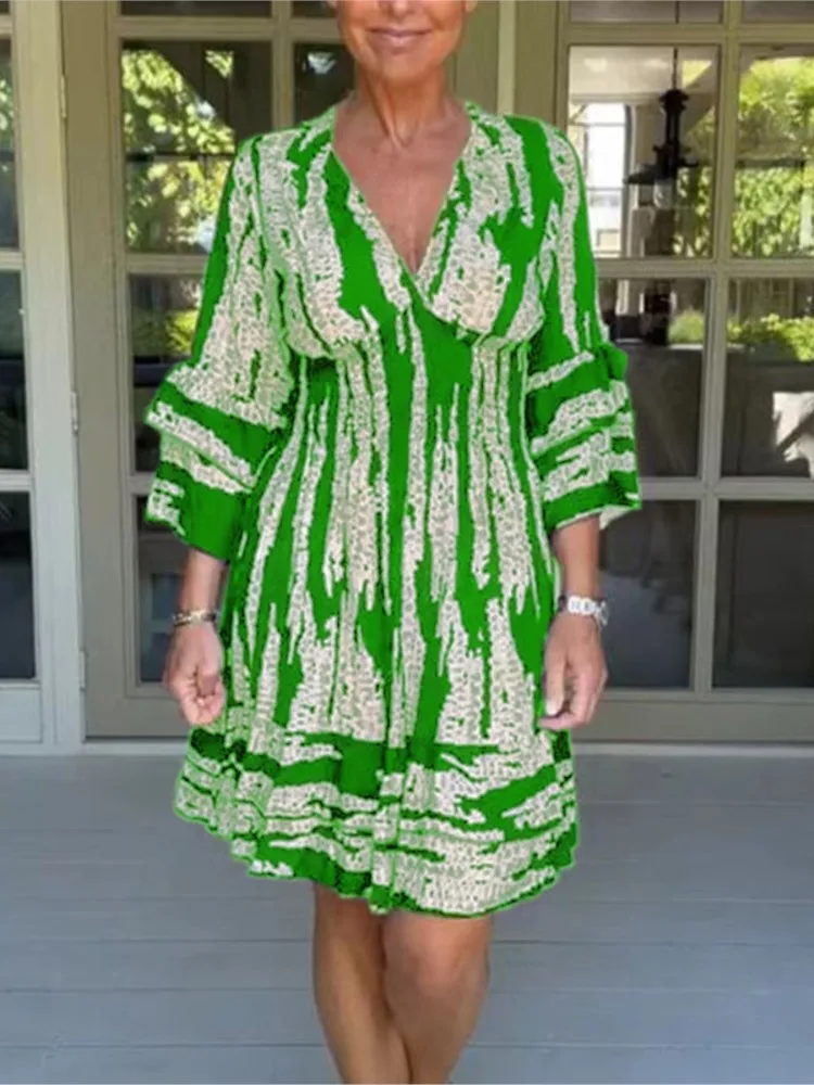 Women Print Long Sleeve Dress V-neck Flare Sleeves High Waisted Midi Skirt New Fashion Holiday Loose Casual Women's Clothes
Women Print Long Sleeve Dress V-neck Flare Sleeves High Waisted Midi Skirt New Fashion Holiday Loose Casual Women's Clothes