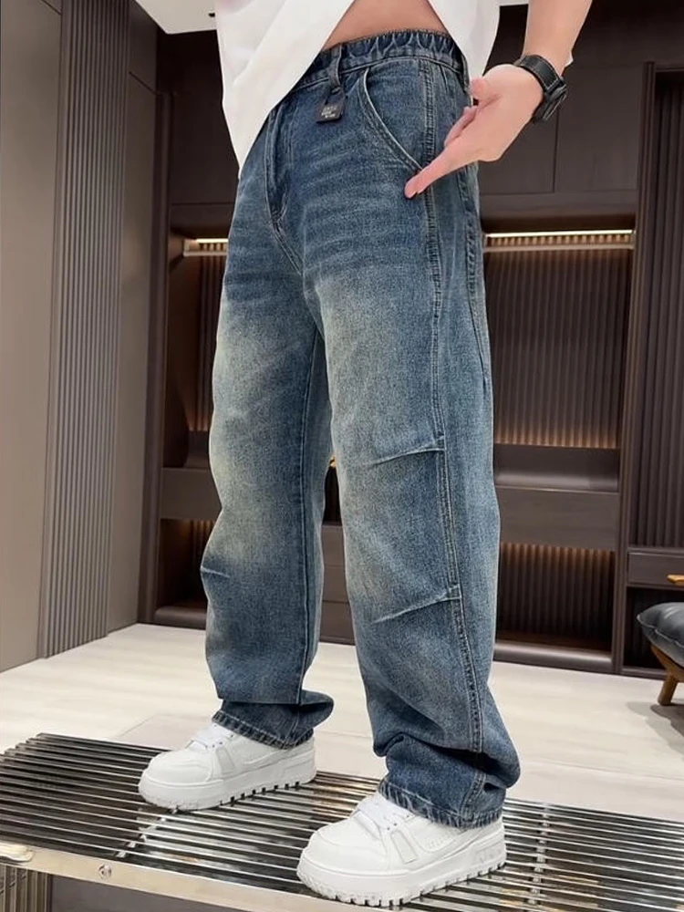 Мужские джинсы в стиле ретро, американские, осенне-зимние, трендовые, свободные, с плиссировкой, молодежные, широкие, длинные брюки
Мужские джинсы в стиле ретро, американские, осенне-зимние, трендовые, свободные, с плиссировкой, молодежные, широкие, длинные брюки