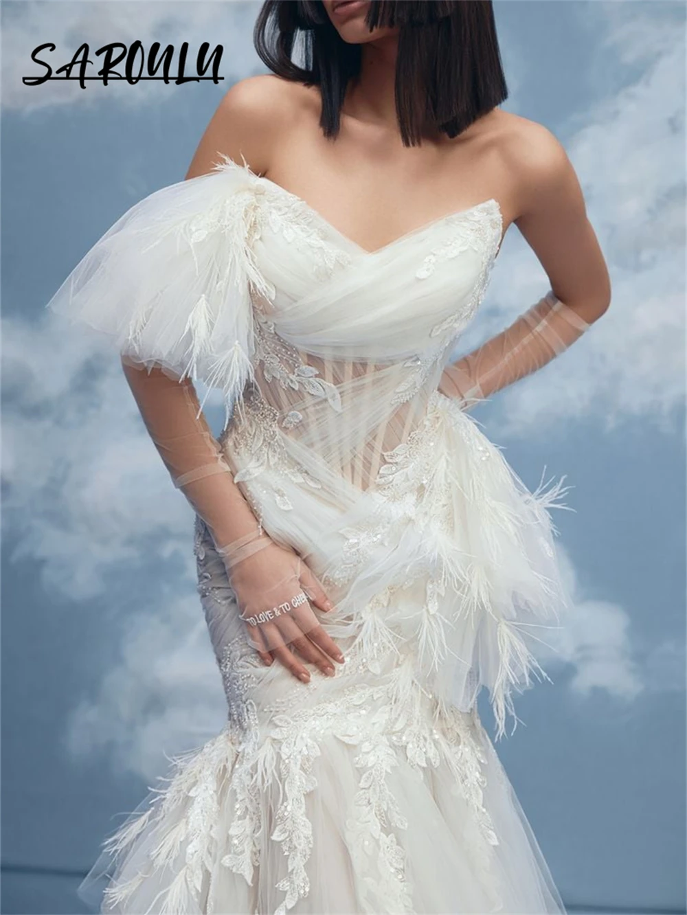 Feather Ivory Long Wedding Dress, Mermaid Tulle Customized Bridal Gown, Strapless Luxury Bride Dresses no Sleeves
Feather Ivory Long Wedding Dress, Mermaid Tulle Customized Bridal Gown, Strapless Luxury Bride Dresses no Sleeves