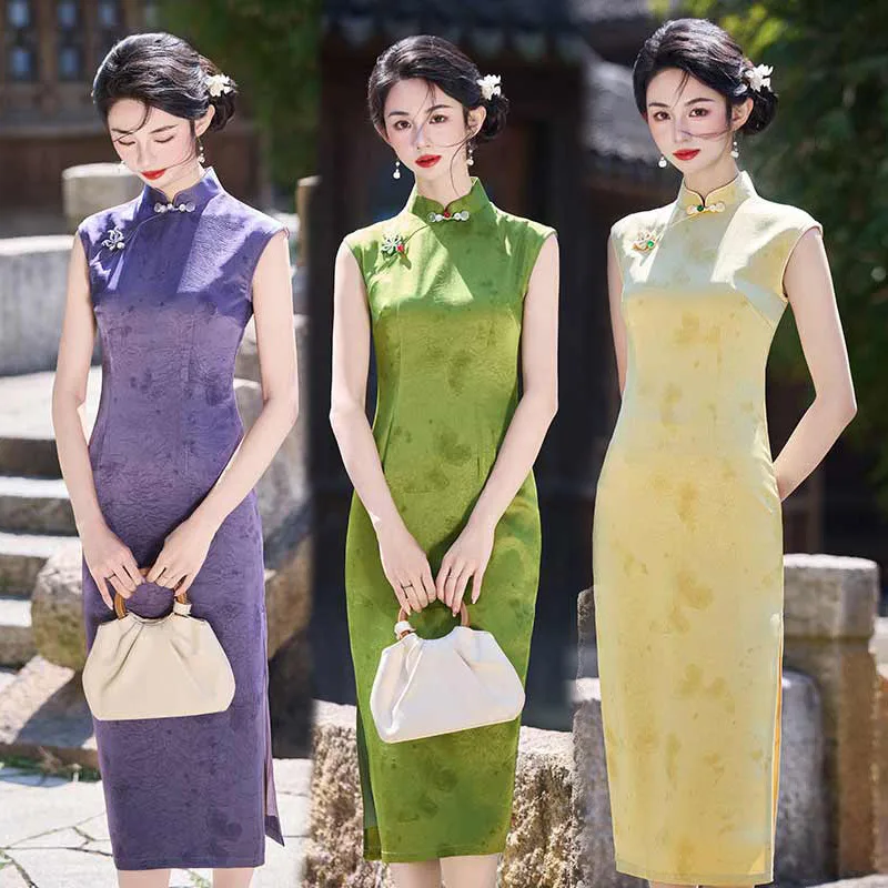 Green Cheongsam 2025 New Style New Chinese Style Retro Young Improved Sleeveless Dress Women Summer Qipao
Green Cheongsam 2025 New Style New Chinese Style Retro Young Improved Sleeveless Dress Women Summer Qipao