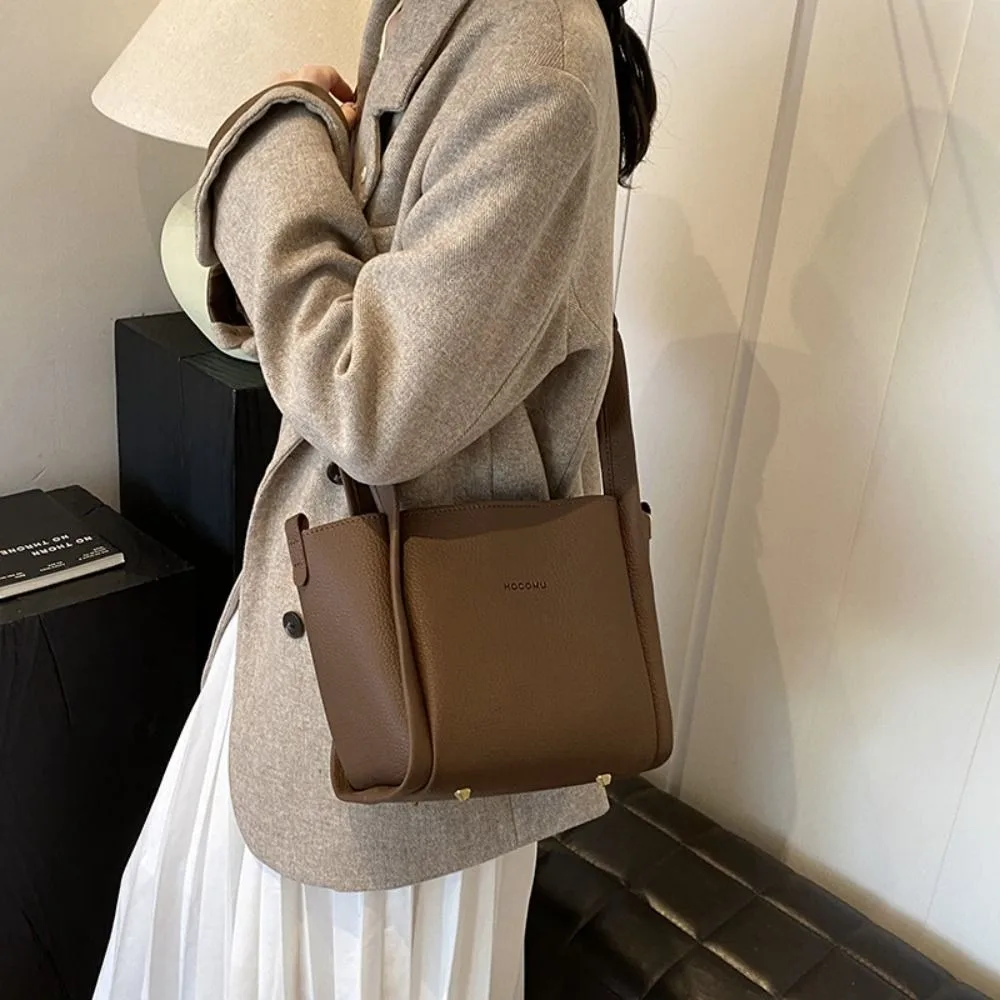 Solid Color Vintage Basket Bag Large Capacity Korean Style Shoulder Bag Mother Child Package with Inner Bag Crossbody Bag Daily
Solid Color Vintage Basket Bag Large Capacity Korean Style Shoulder Bag Mother Child Package with Inner Bag Crossbody Bag Daily