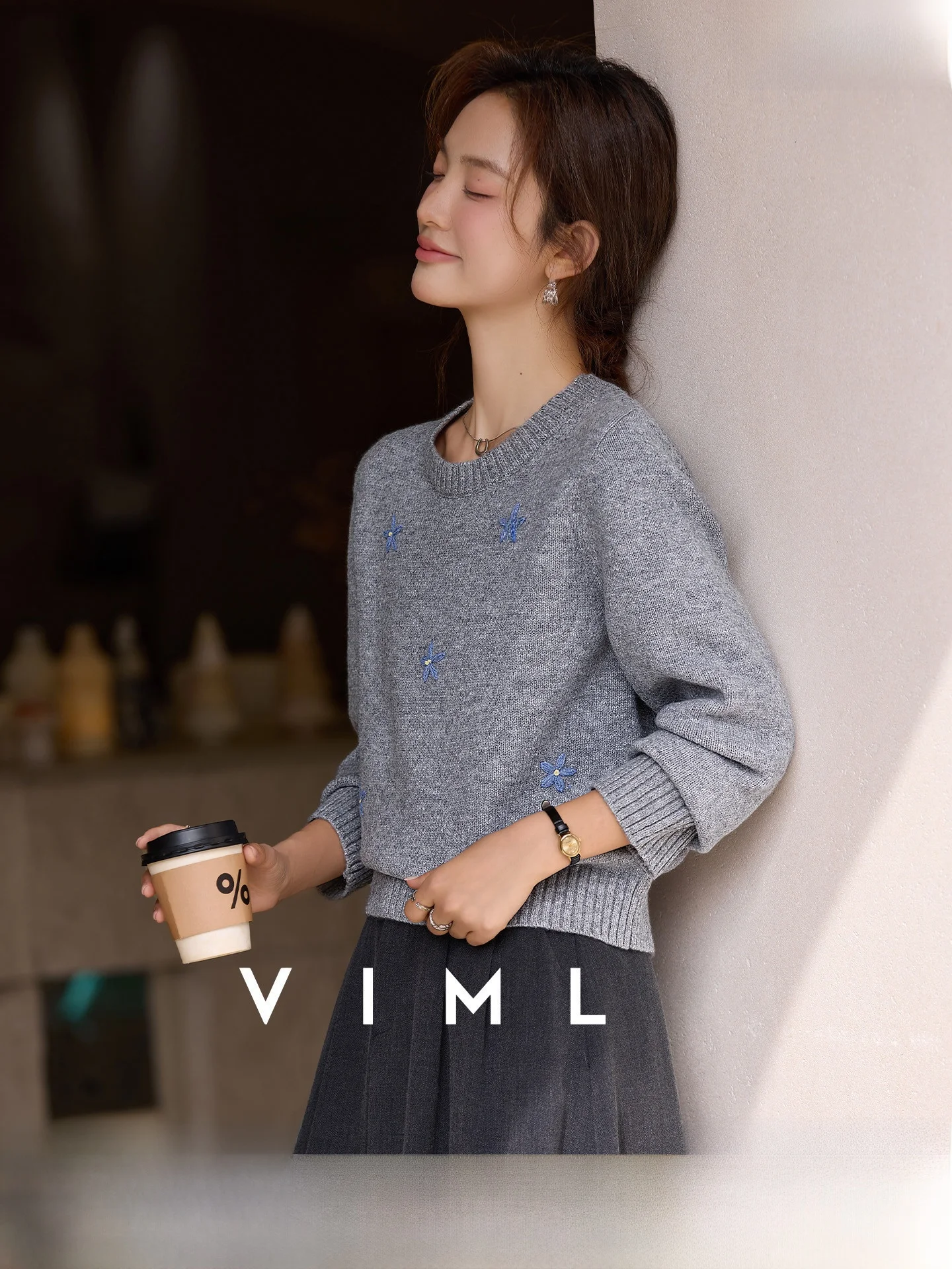 Fashionable round Neck Pullover Knitwear Women's Loose Layering Top Spring 2026 Grey Floral 30-34 Years Old Ladies
Fashionable round Neck Pullover Knitwear Women's Loose Layering Top Spring 2026 Grey Floral 30-34 Years Old Ladies