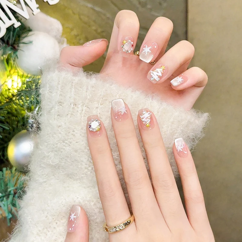 10pcs Christmas Tree Handmade False Nails Snowflake Design Press on Nails Full Cover Manicure Art Wearable Fake Nails 네일팁
10pcs Christmas Tree Handmade False Nails Snowflake Design Press on Nails Full Cover Manicure Art Wearable Fake Nails 네일팁