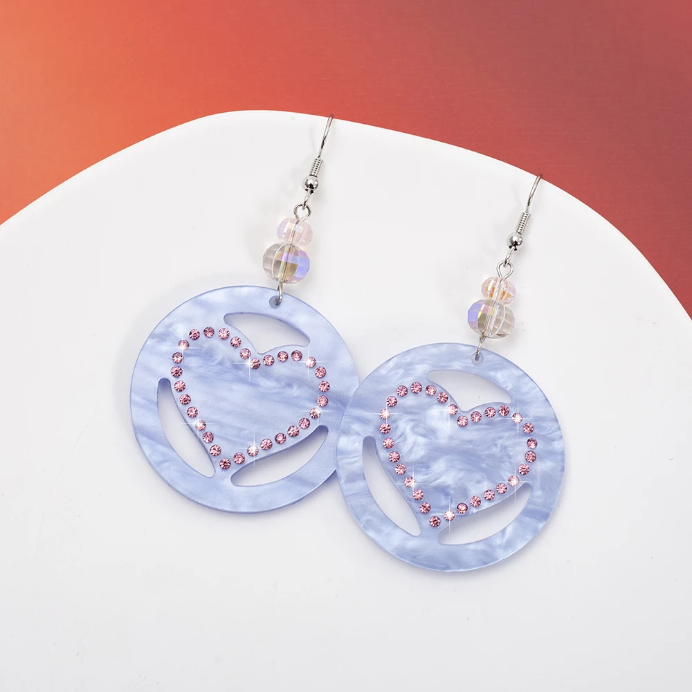 Round Acrylic Engraved Design Heart Earrings For Women 2025 Trends Glass Bead Jewelry Luxury Vintage Earrings With Rhinestones
Round Acrylic Engraved Design Heart Earrings For Women 2025 Trends Glass Bead Jewelry Luxury Vintage Earrings With Rhinestones