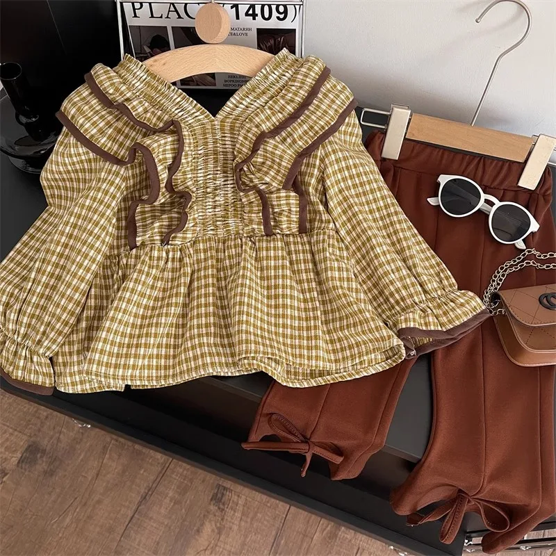 2024 Spring and Autumn Foreign Style New Plaid Top Trumpet Pants Two-piece Set Korean Version Girls Thin Versatile Set
2024 Spring and Autumn Foreign Style New Plaid Top Trumpet Pants Two-piece Set Korean Version Girls Thin Versatile Set