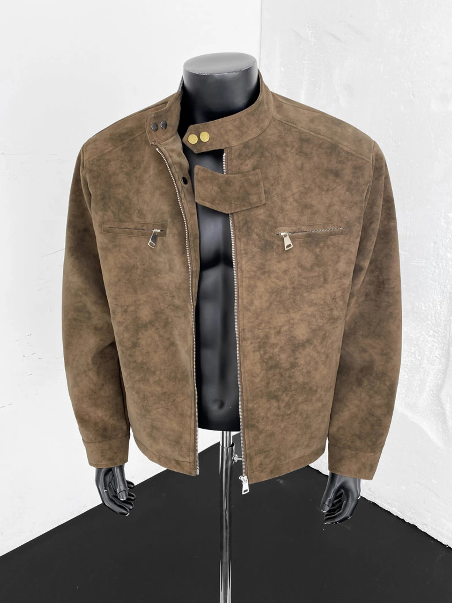 Мужская куртка-бомбер из матовой искусственной кожи с эффектом тай-дай, свободного кроя, на молнии, в американском стиле, весна 2026
Мужская куртка-бомбер из матовой искусственной кожи с эффектом тай-дай, свободного кроя, на молнии, в американском стиле, весна 2026