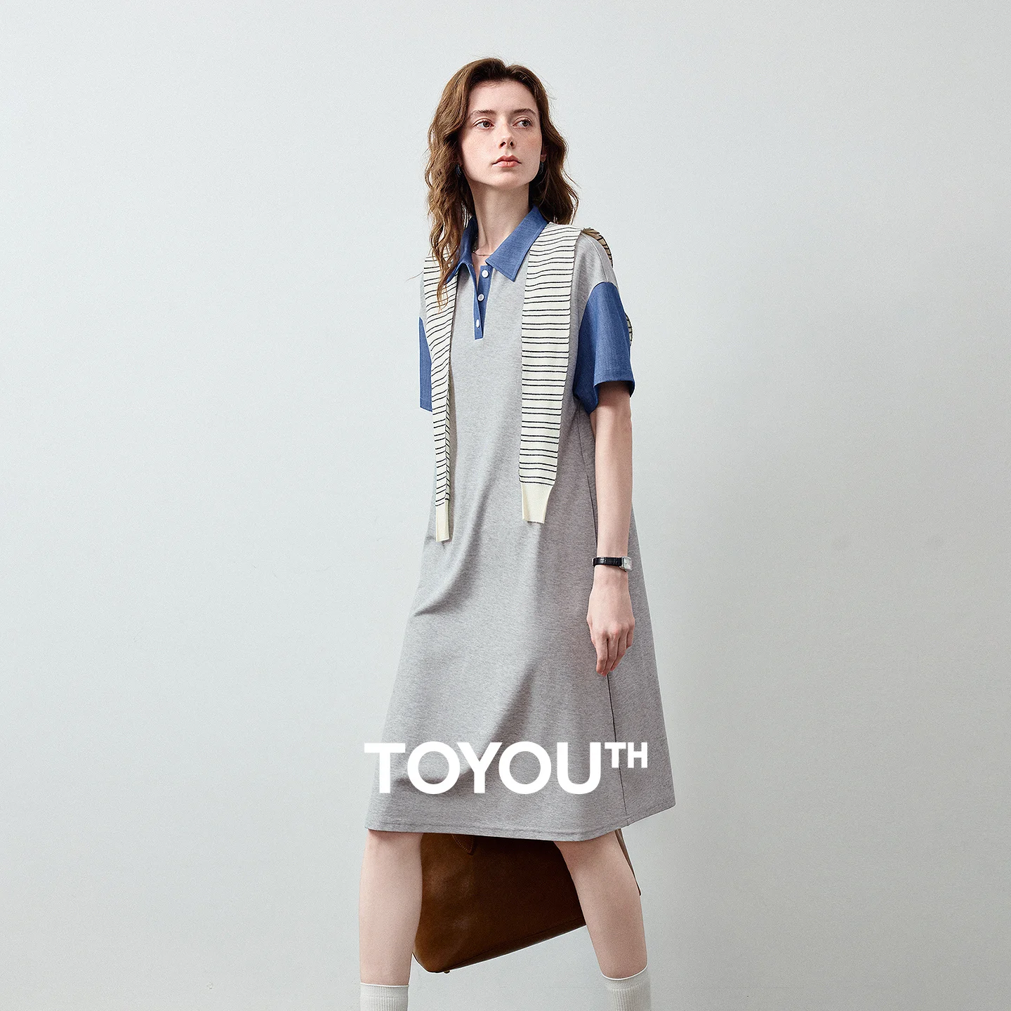 TOYOUTH Women Pique Polo Dress Summer 2026 New Arrival Denim Contrast Loose Fit Midi Length American Sporty Style
TOYOUTH Women Pique Polo Dress Summer 2026 New Arrival Denim Contrast Loose Fit Midi Length American Sporty Style