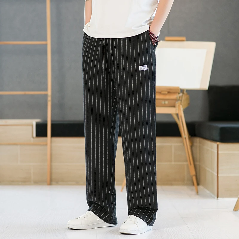 Мужские льняные брюки свободного кроя, прямые, летние, тонкие, повседневные, длинные, винтажные, в японском стиле, струящиеся, из хлопка и льна
Мужские льняные брюки свободного кроя, прямые, летние, тонкие, повседневные, длинные, винтажные, в японском стиле, струящиеся, из хлопка и льна