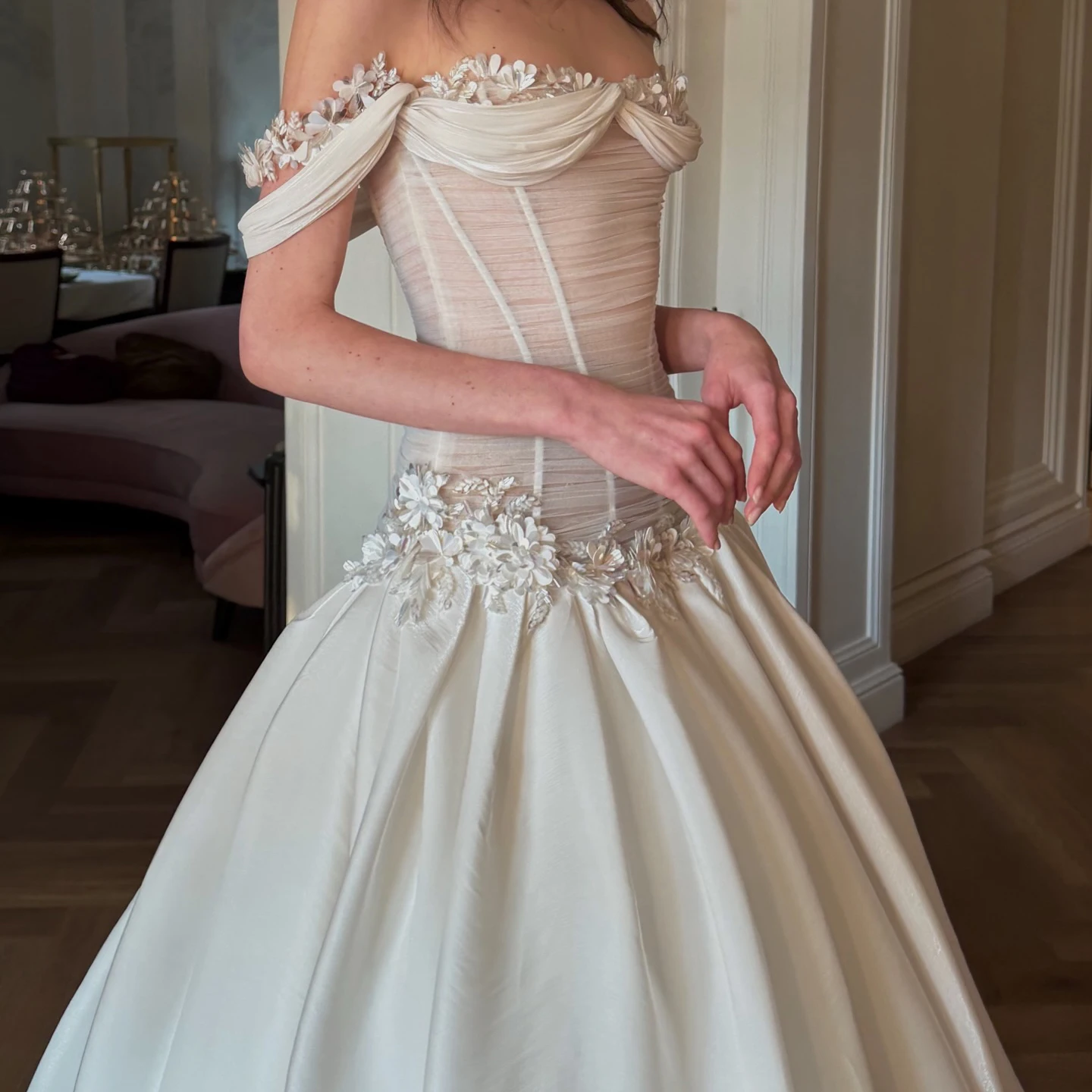 Sharon Said Off shoulder Corset Ball Gown Wedding Dress with 3D Florals Satin Skirt Bridal Gowns SW229 Customized
Sharon Said Off shoulder Corset Ball Gown Wedding Dress with 3D Florals Satin Skirt Bridal Gowns SW229 Customized
