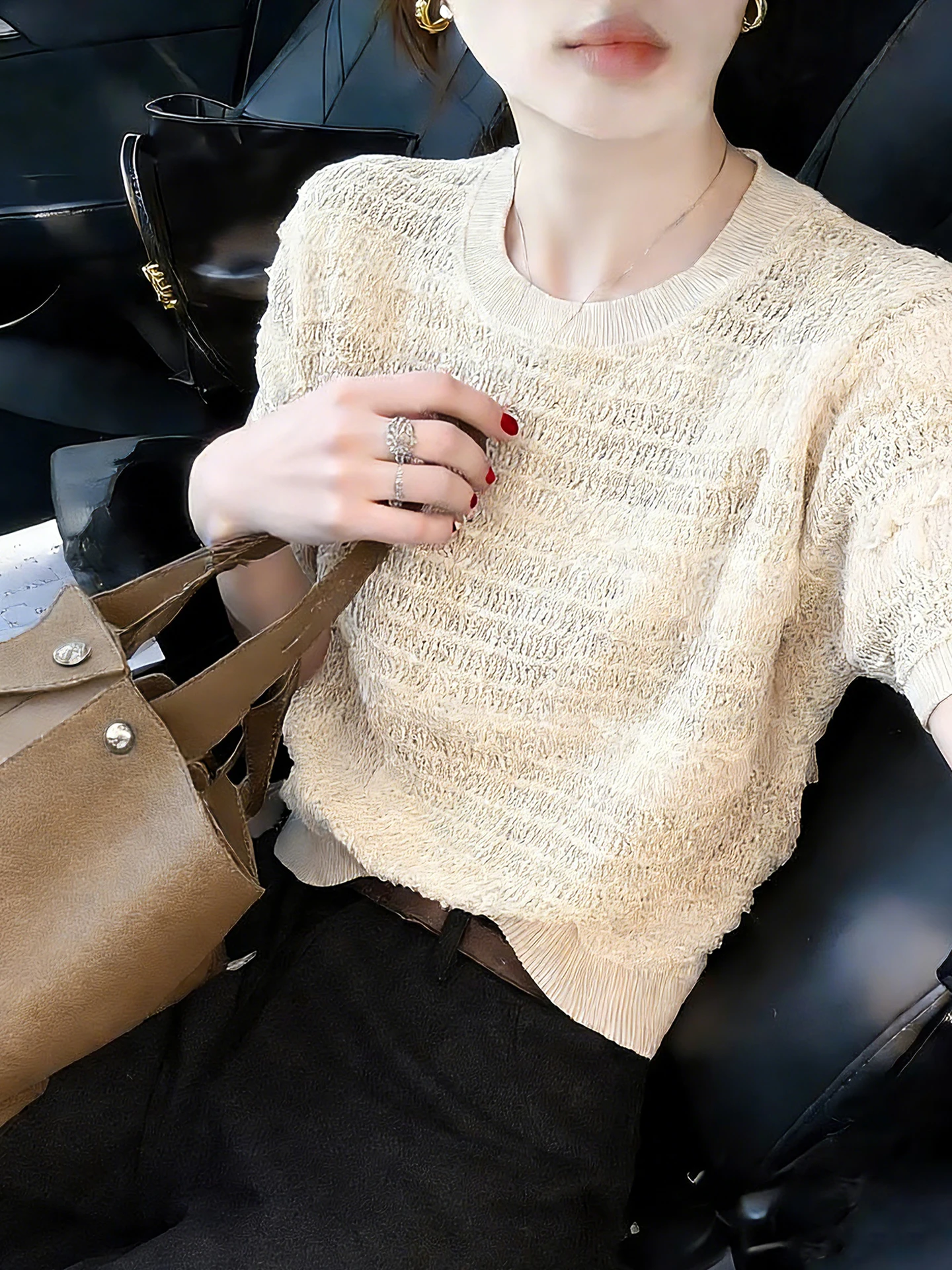Spring Summer Soft Comfortable Short Sleeve Knitted round Neck Overhead Commuting Versatile Lazy Style Women's Knitwear
Spring Summer Soft Comfortable Short Sleeve Knitted round Neck Overhead Commuting Versatile Lazy Style Women's Knitwear