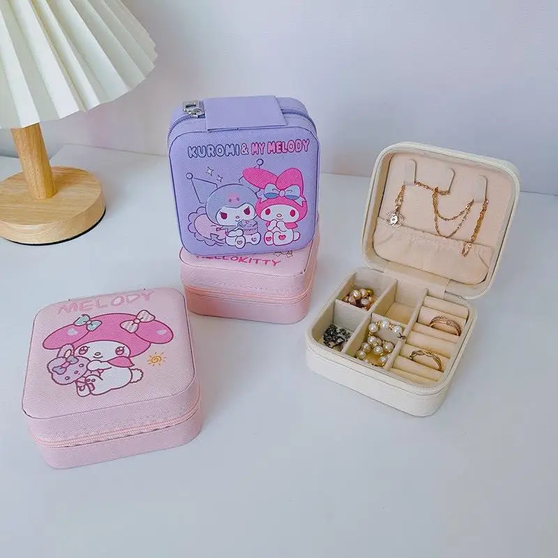 2024 Kawaii Cute Hellokitty Kuromi Mymelody Pu кожаное ожерелье кольцо шкатулка для ювелирных изделий милая коробка для хранения разных вещей подарок для девочек
2024 Kawaii Cute Hellokitty Kuromi Mymelody Pu кожаное ожерелье кольцо шкатулка для ювелирных изделий милая коробка для хранения разных вещей подарок для девочек
