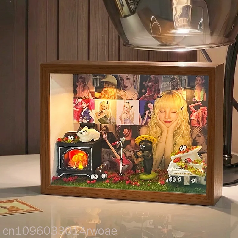 Kpop Idol Collage Wooden Photo Frame With Led Night Light Desktop Decor Picture Lamp Fan Collectible Peripheral Ornament Gift
Kpop Idol Collage Wooden Photo Frame With Led Night Light Desktop Decor Picture Lamp Fan Collectible Peripheral Ornament Gift