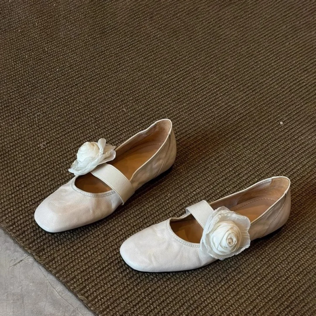 2026 New Floral Decor Mary Jane Shoes French Style Flat Shallow Mouth Daily Footwear for Women
2026 New Floral Decor Mary Jane Shoes French Style Flat Shallow Mouth Daily Footwear for Women