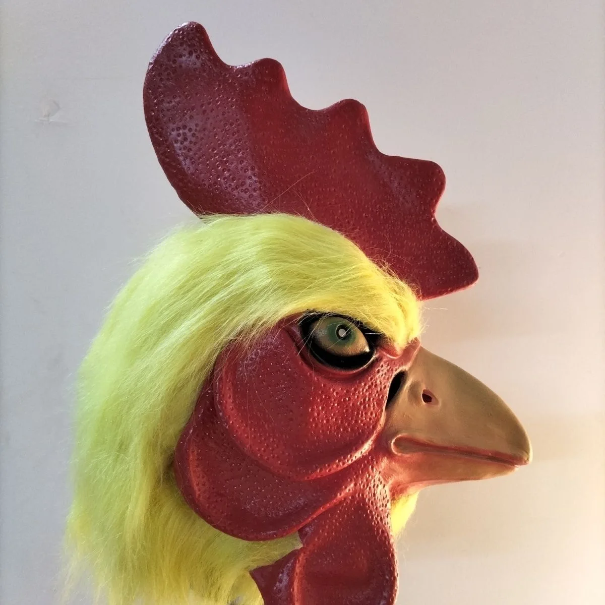 Реалистичная маска с головой петуха, новинка, плюшевая латексная маска с куриной головой, костюм животного, пушистый искусственный мех, петух, маска для косплея
Реалистичная маска с головой петуха, новинка, плюшевая латексная маска с куриной головой, костюм животного, пушистый искусственный мех, петух, маска для косплея