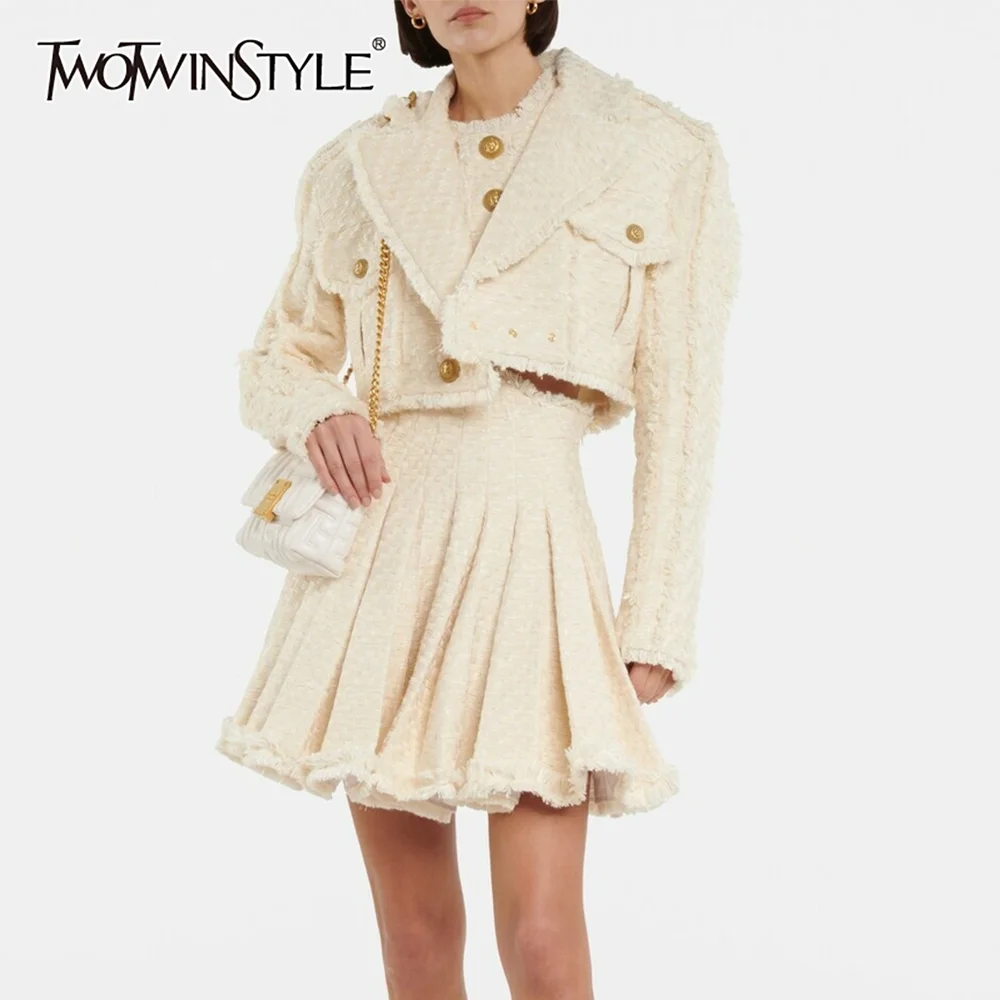 TWOTWINSTYLE однотонные комплекты из двух предметов с кисточками, женский комплект с лацканами и длинными рукавами, лоскутные карманы, топ, юбка с высокой талией, женский комплект
TWOTWINSTYLE однотонные комплекты из двух предметов с кисточками, женский комплект с лацканами и длинными рукавами, лоскутные карманы, топ, юбка с высокой талией, женский комплект