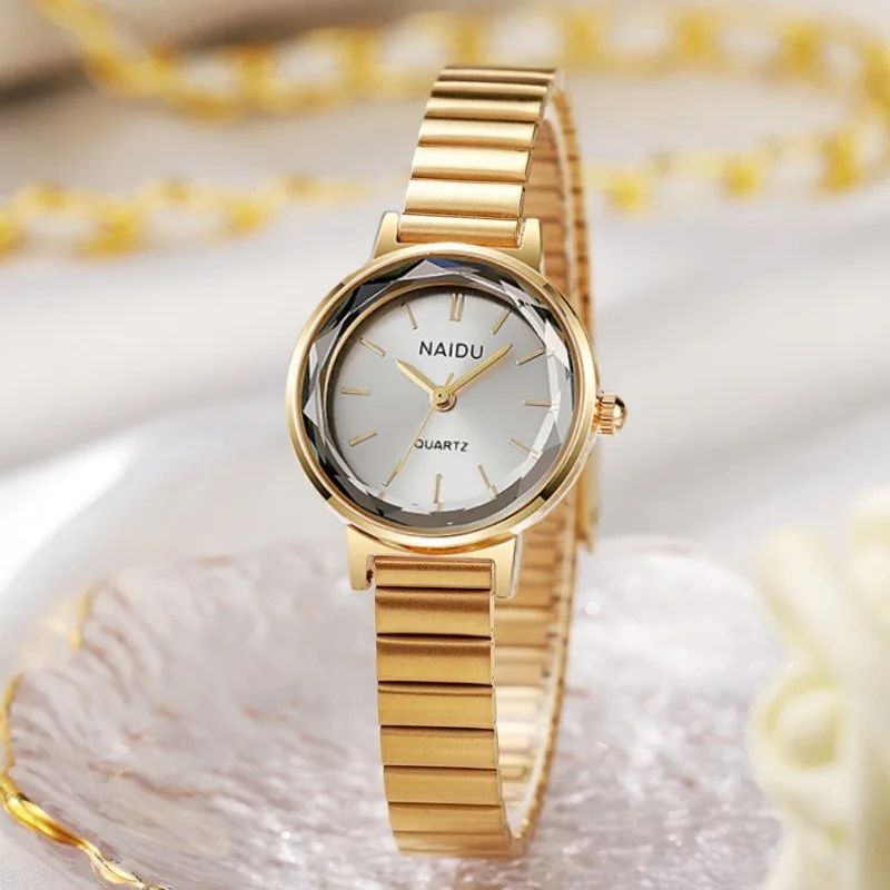 Модные женские золотые часы с ремешком из нержавеющей стали, кварцевые часы, роскошные женские подарочные ювелирные изделия для девочек, наручные часы, дропшиппинг
Модные женские золотые часы с ремешком из нержавеющей стали, кварцевые часы, роскошные женские подарочные ювелирные изделия для девочек, наручные часы, дропшиппинг