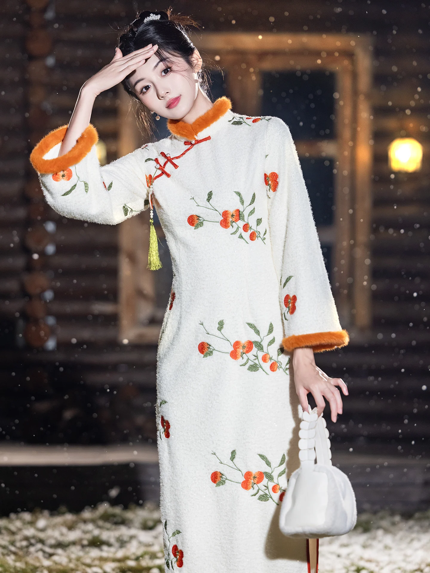 Young Sle Embroidered Fce Lined Winter Long Dr Chinese National Sle New Sle Red Orange Color Flag Robe Dr
Young Sle Embroidered Fce Lined Winter Long Dr Chinese National Sle New Sle Red Orange Color Flag Robe Dr