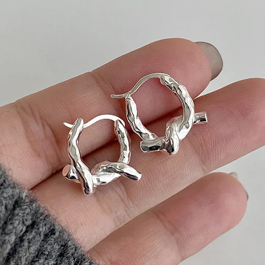 Минималистичные круглые серьги-кольца PONYKISS из стерлингового серебра 925 пробы с узлом для женщин, модные Изящные ювелирные изделия, индивидуальные аксессуары
Минималистичные круглые серьги-кольца PONYKISS из стерлингового серебра 925 пробы с узлом для женщин, модные Изящные ювелирные изделия, индивидуальные аксессуары