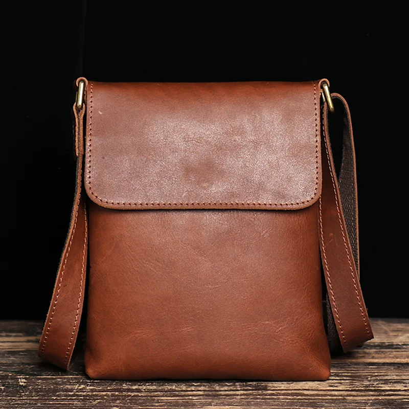 Crazy Horse Cowhide Shoulder Bag Vintage Simple Crossbody Bag Leather Men's Bag Large Capacity Messenger bag
Crazy Horse Cowhide Shoulder Bag Vintage Simple Crossbody Bag Leather Men's Bag Large Capacity Messenger bag