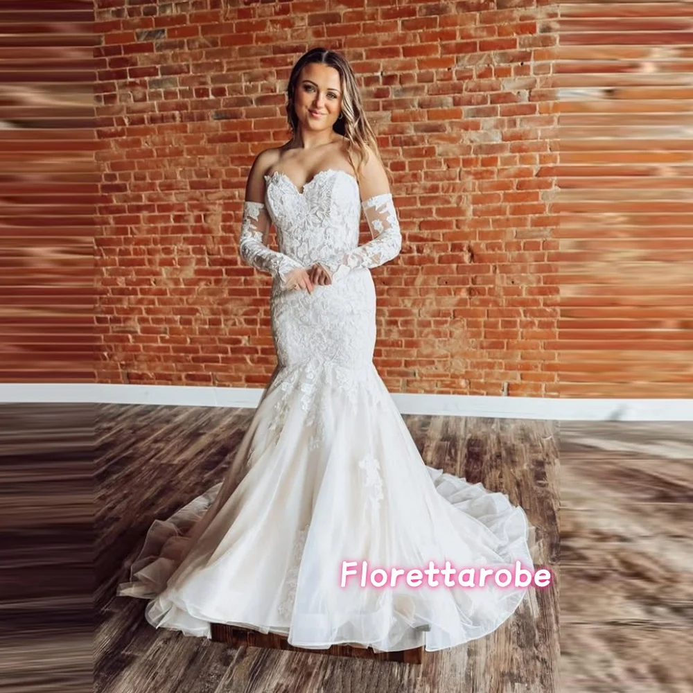 Customized Luxury Mermaid Wedding Dress 2026 Lace Appliques Sweetheart Backless Glitter Tulle With Gloves
Customized Luxury Mermaid Wedding Dress 2026 Lace Appliques Sweetheart Backless Glitter Tulle With Gloves
