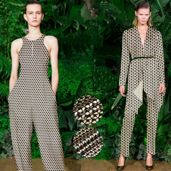 118CM Wide 19MM 93% Silk & 7% Spandex Beige Print Stretch Silk Satin Fabric for DIY Summer Dress Shirt Clothes Cheongsam D876
118CM Wide 19MM 93% Silk & 7% Spandex Beige Print Stretch Silk Satin Fabric for DIY Summer Dress Shirt Clothes Cheongsam D876