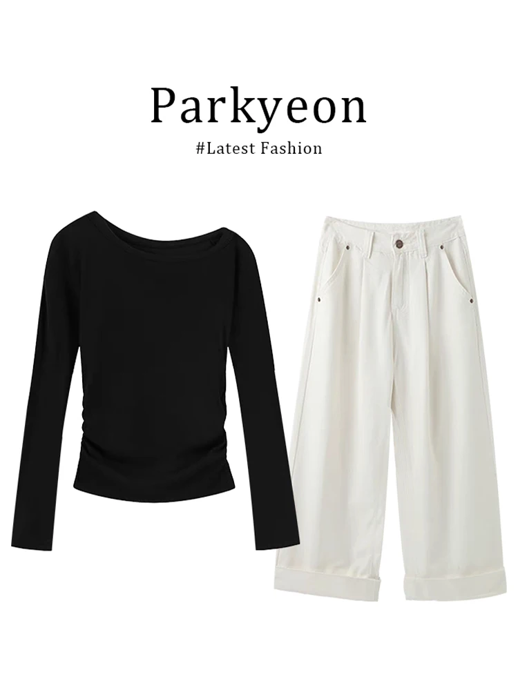 Korean Style Shoulder Bared Long Sleeve White T-Shirt And Jeans Two Piece Set for Young Women Spring Fashion Casual Outfit
Korean Style Shoulder Bared Long Sleeve White T-Shirt And Jeans Two Piece Set for Young Women Spring Fashion Casual Outfit