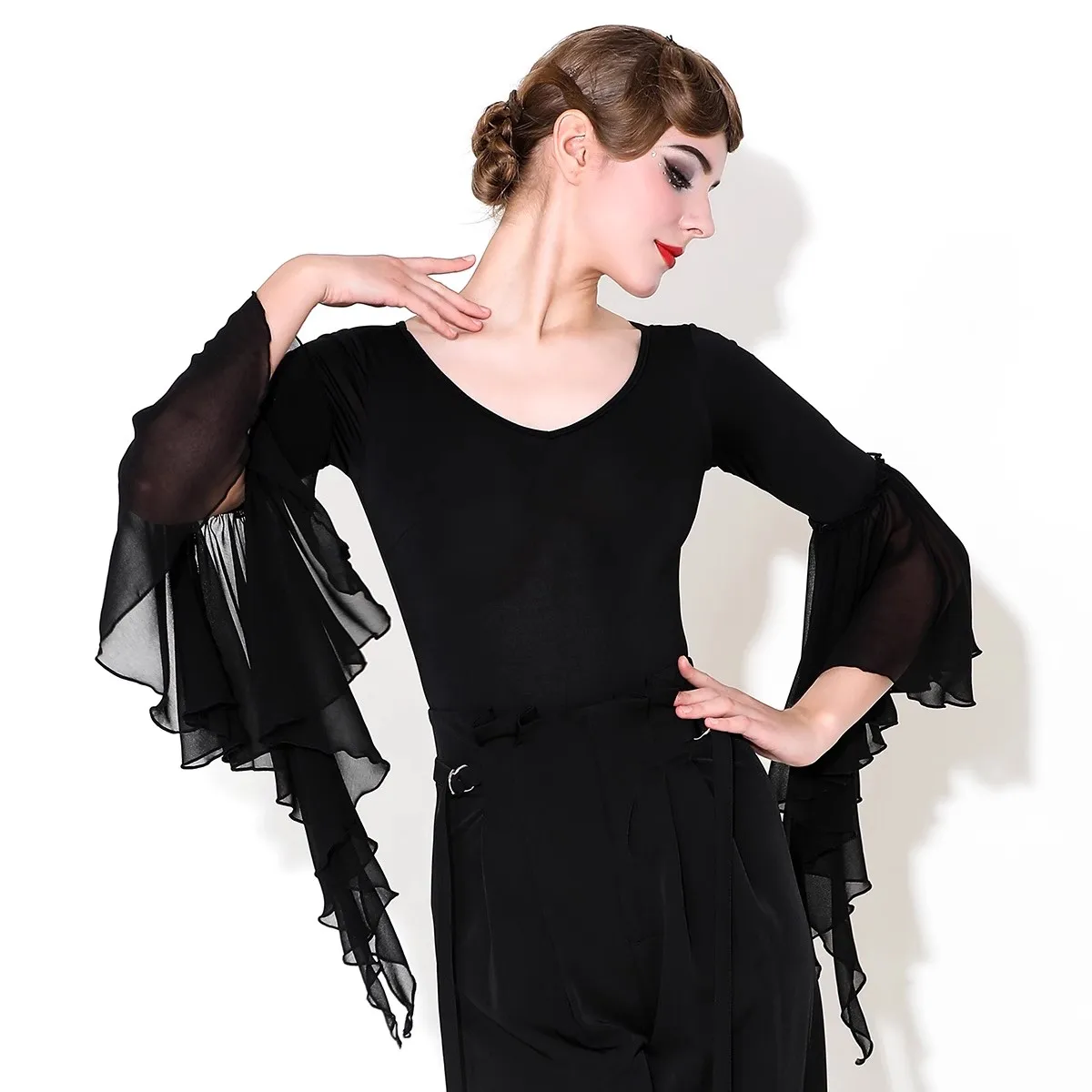 2025 New Long sleeved Waltz Blouse Costumes Women Performance Modern Dance Clothes Bodysuit Ballroom Latin Dance Leotard Tops
2025 New Long sleeved Waltz Blouse Costumes Women Performance Modern Dance Clothes Bodysuit Ballroom Latin Dance Leotard Tops