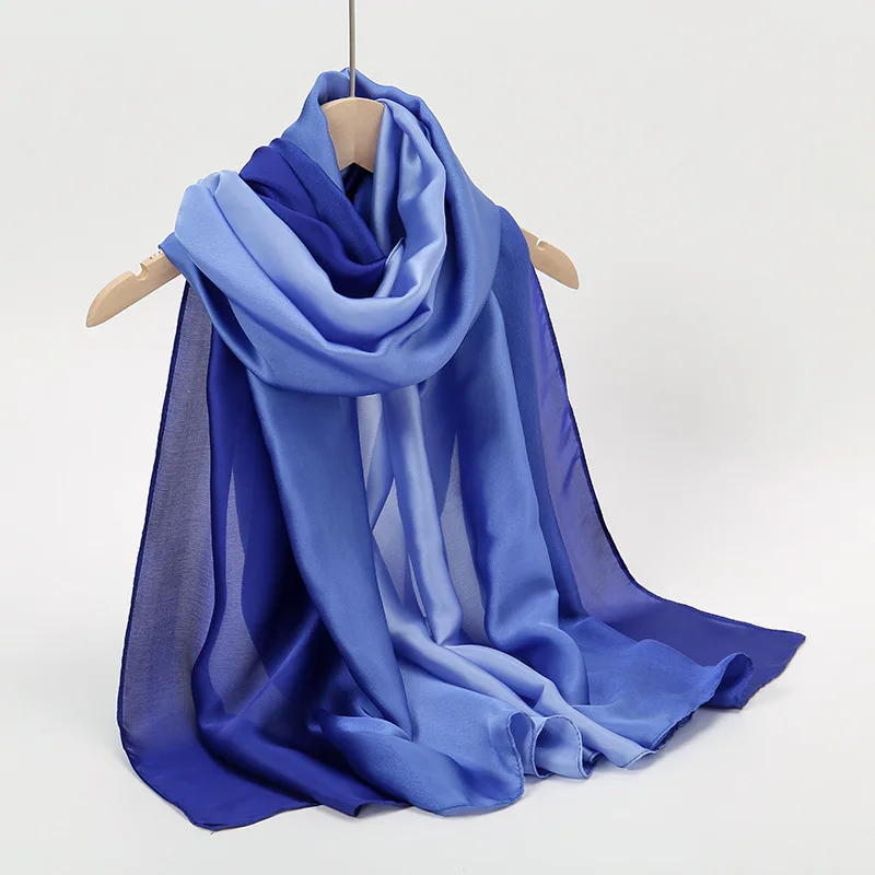 Luxury Brand Women Beach Scarf Floral Silk Shawls Design Print Headband Female Summer Headband Wraps Sunscreen Hijab 2025
Luxury Brand Women Beach Scarf Floral Silk Shawls Design Print Headband Female Summer Headband Wraps Sunscreen Hijab 2025