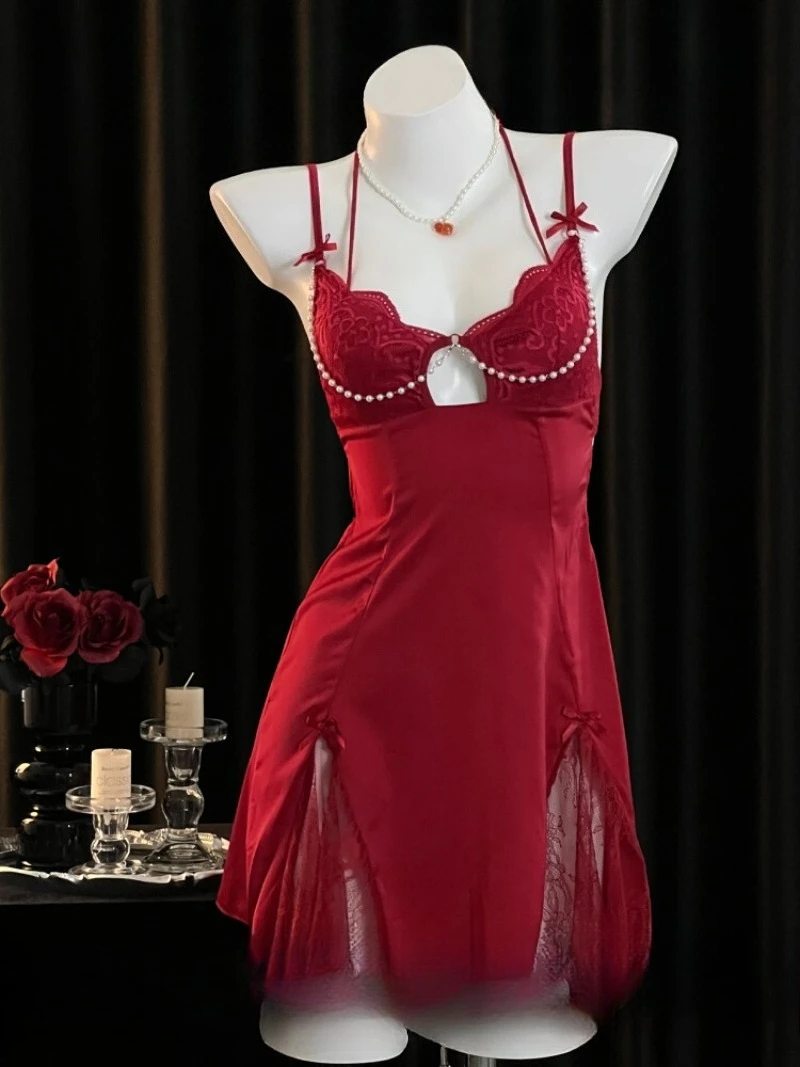 Red Ice Silk Strappy Nightgown Women–Elegant and Mature Style,Comfortable Pearl Chain Hollowed-Out Design,Pure Desire Pajamas
Red Ice Silk Strappy Nightgown Women–Elegant and Mature Style,Comfortable Pearl Chain Hollowed-Out Design,Pure Desire Pajamas