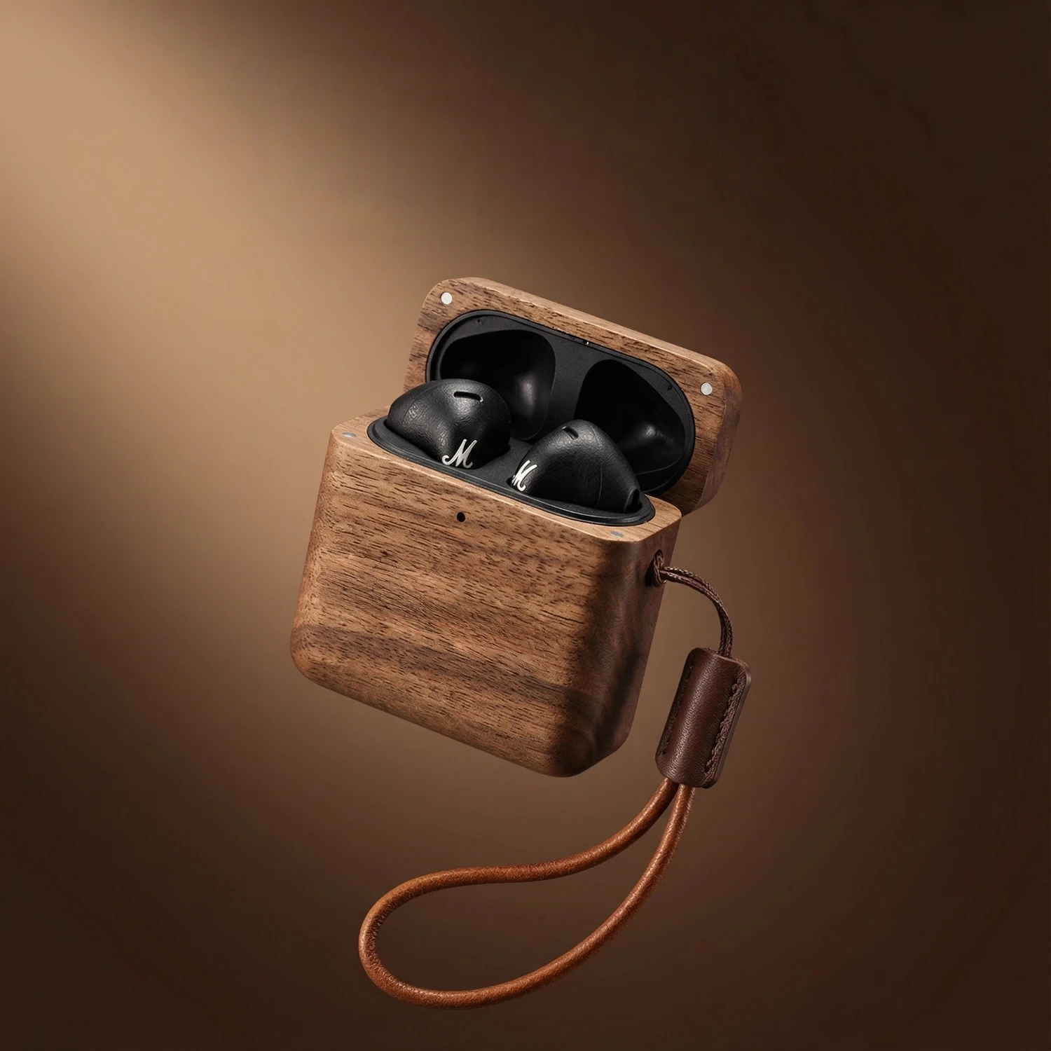 Walnut Wood Earphone Case for Marshall MINOR IV | Handmade North American Walnut Protective Cover
Walnut Wood Earphone Case for Marshall MINOR IV | Handmade North American Walnut Protective Cover