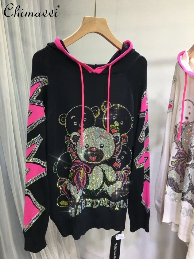 European Goods Heavy Industry Autumn Winter Hot Diamond Bear Hooded Knitted Sweater Top with Pants Two-piece Set Sweater Women
European Goods Heavy Industry Autumn Winter Hot Diamond Bear Hooded Knitted Sweater Top with Pants Two-piece Set Sweater Women