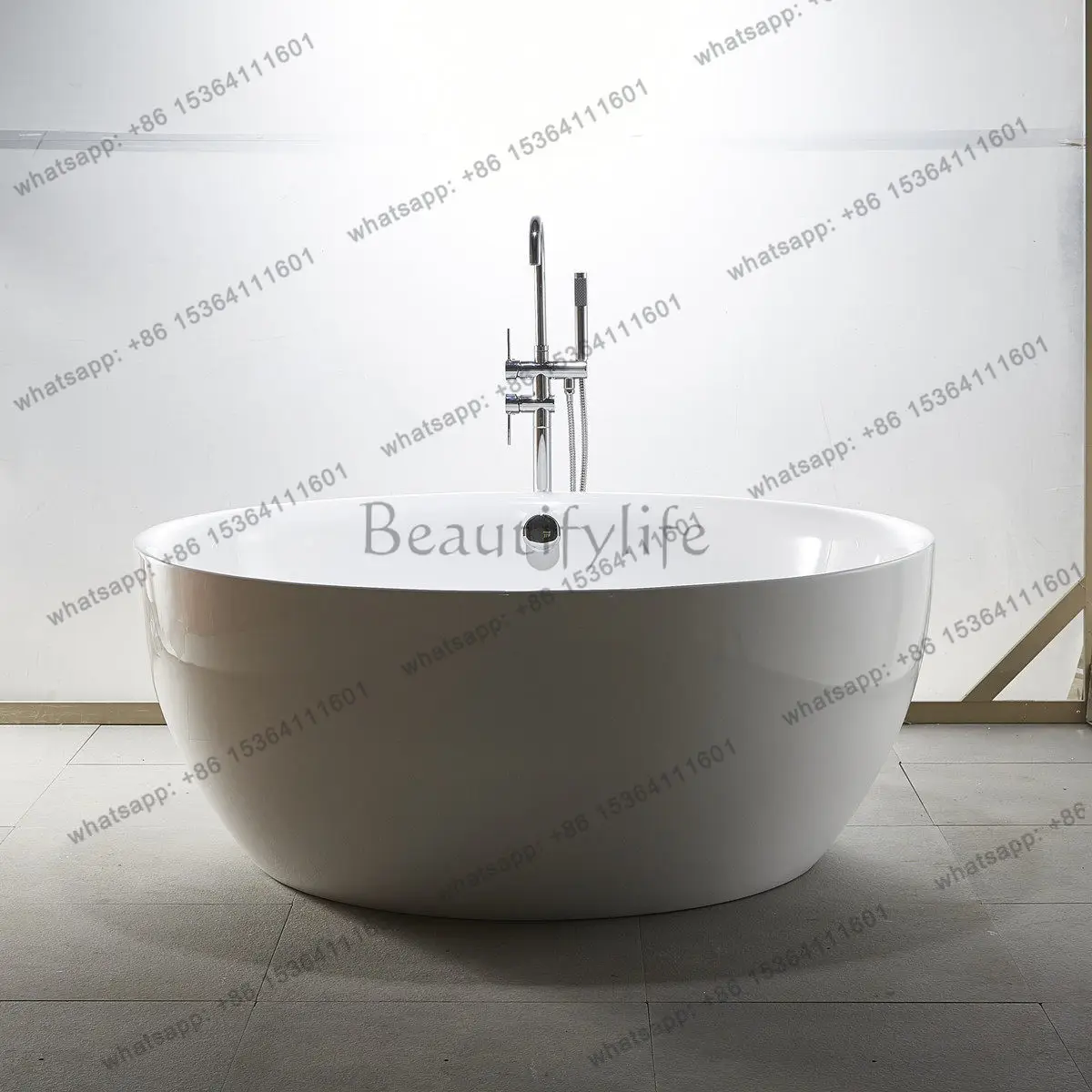 Round freestanding bathtub, large acrylic space, double 1.35m 1.5m
Round freestanding bathtub, large acrylic space, double 1.35m 1.5m