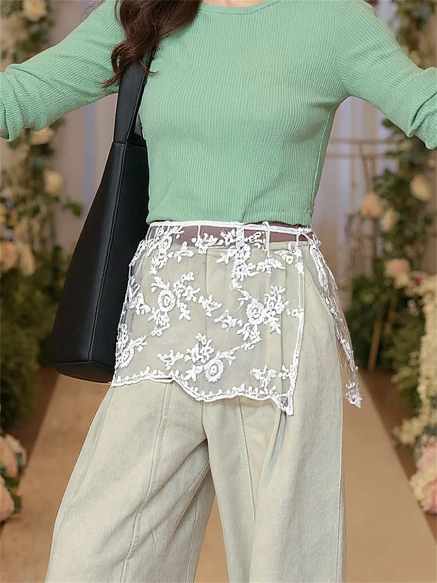 Женские зимние стеганые прямые юбки-мини с кружевом 2025 года, утепленные, с панелями и вставками, в стиле BF, для повседневной носки
Женские зимние стеганые прямые юбки-мини с кружевом 2025 года, утепленные, с панелями и вставками, в стиле BF, для повседневной носки