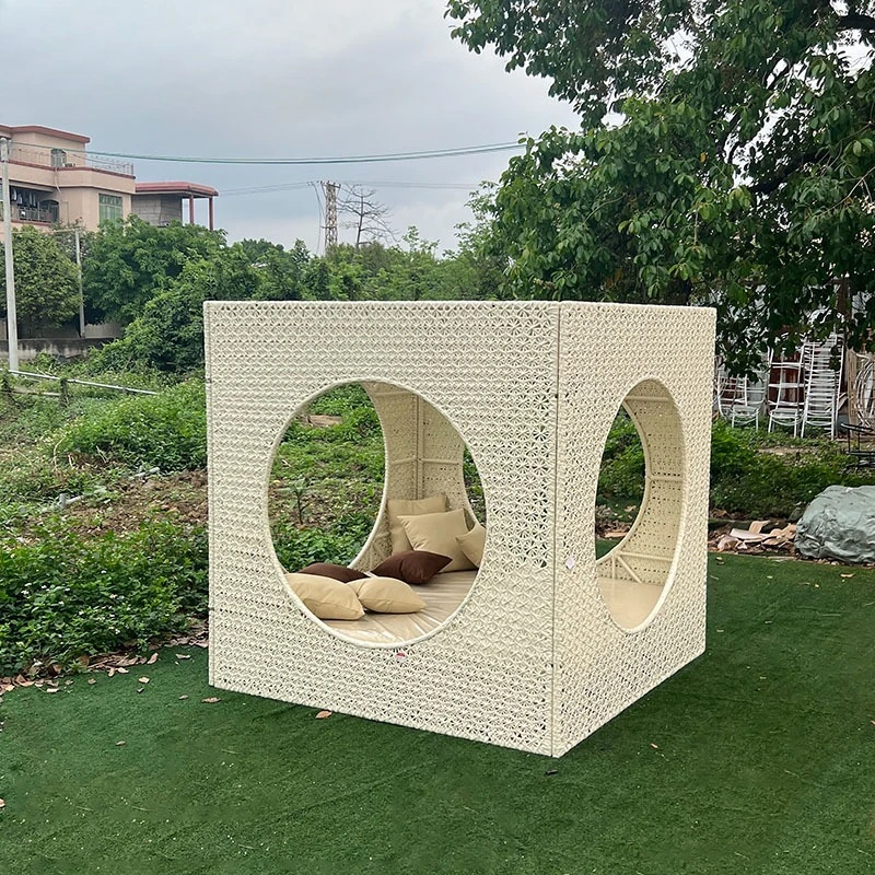 Outdoor Internet celebrity bird's nest sofa bed courtyard sub-garden hotel outdoor open air rattan bird's nest bed waterproof
Outdoor Internet celebrity bird's nest sofa bed courtyard sub-garden hotel outdoor open air rattan bird's nest bed waterproof