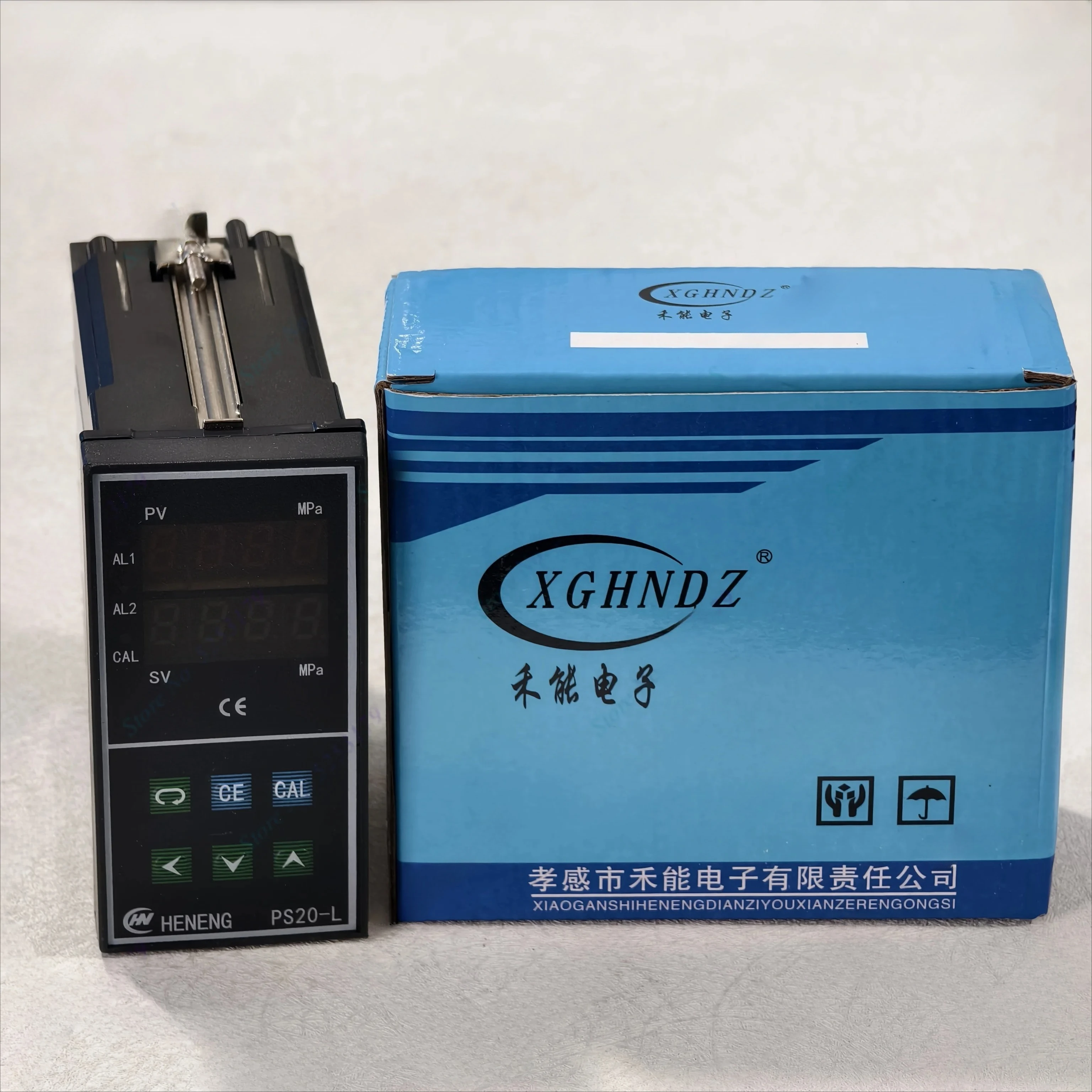 PS20-L HENENG high temperature melt pressure sensor instrument 25MPa 35MPA 50MPA 96×48
PS20-L HENENG high temperature melt pressure sensor instrument 25MPa 35MPA 50MPA 96×48